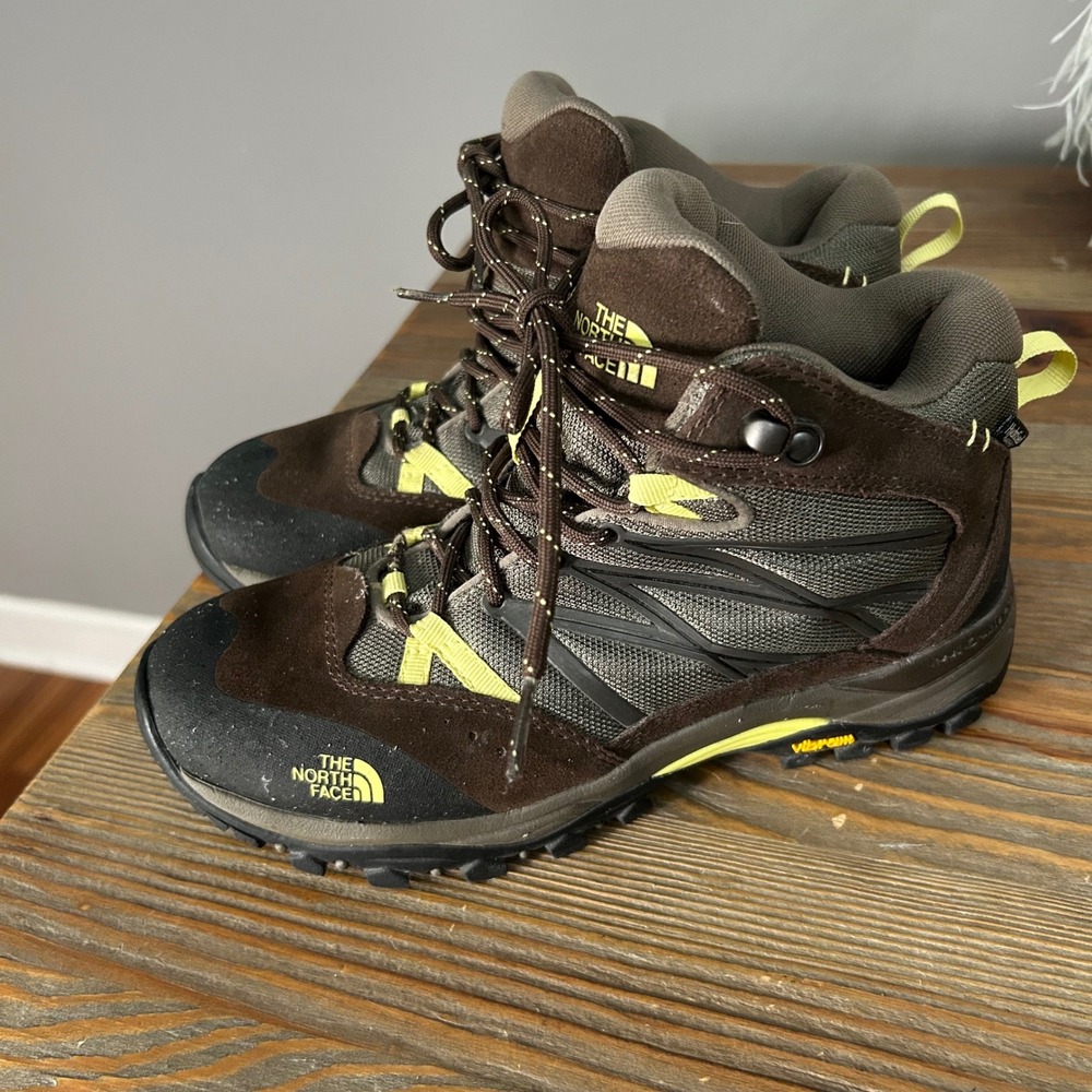 The North Face Storm III Mid Waterproof Hiking Boots Brown sie 7